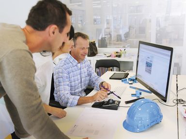 People using Roxtec Transit Designer